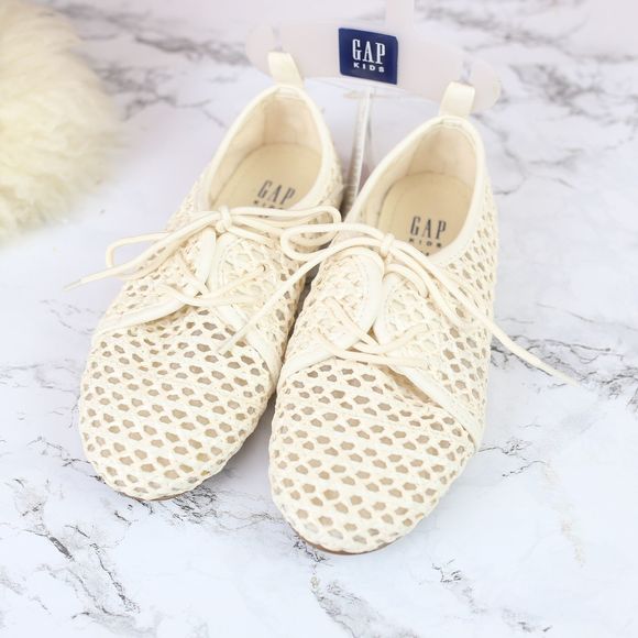 GAP Other - Gap White Woven Shoes Girls 11 NWT